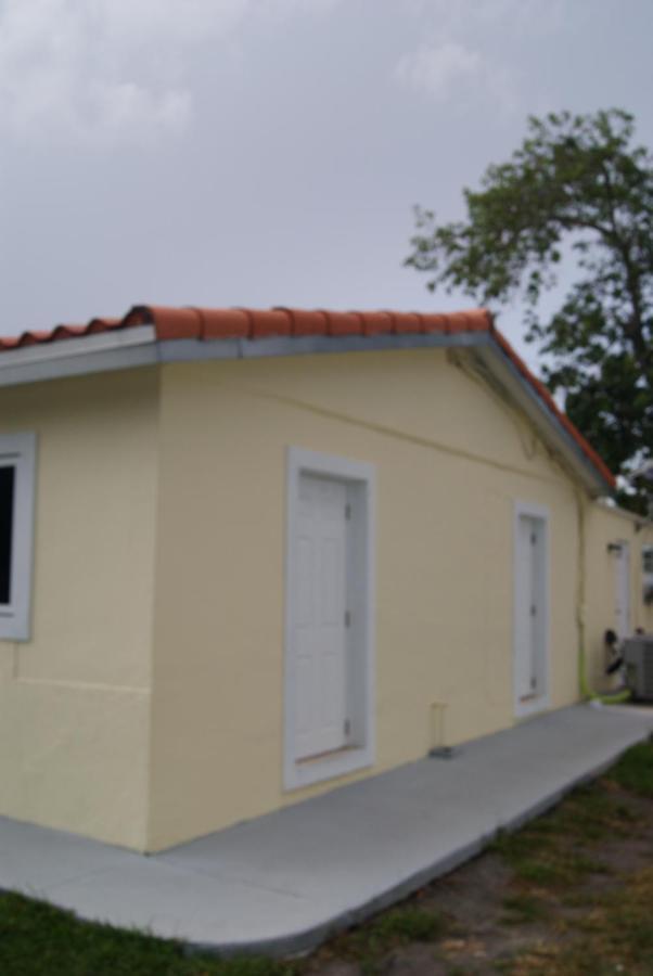 Private Studio Two Miles From Hard Rock Stadium Miami Gardens Dış mekan fotoğraf
